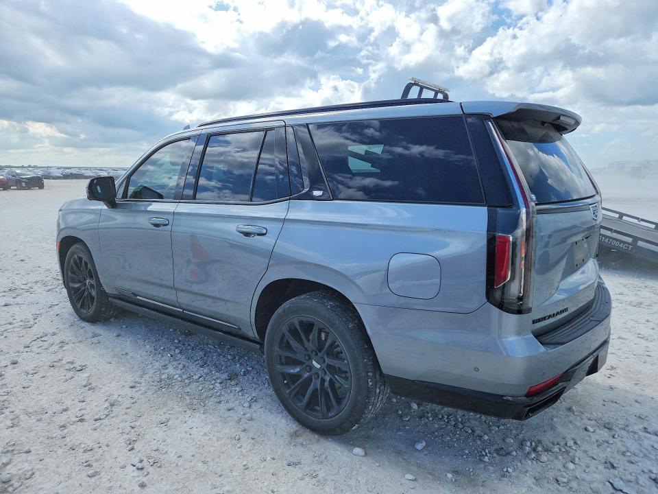 2023 Cadillac VIN 1GYS3GKL7PR343551 COPART salvage auction — SIDE, Tx - Salvage Vehicle Title, sold $31,500 on 2026-07-23 (photo 2)