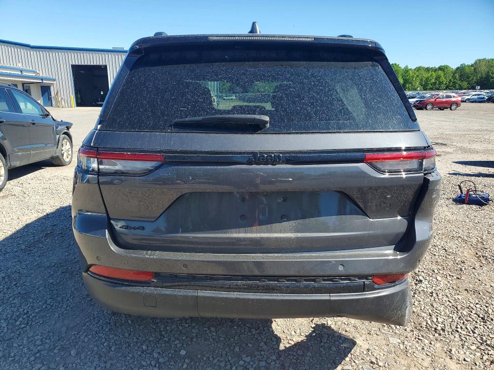 2024 Jeep Cherokee VIN 1C4RJHAGXRC261694 COPART salvage auction — REAR END, Ny - Mv-907A Dism-Unsatisfied Lien, sold $2,750 on 2026-08-12 (photo 6)