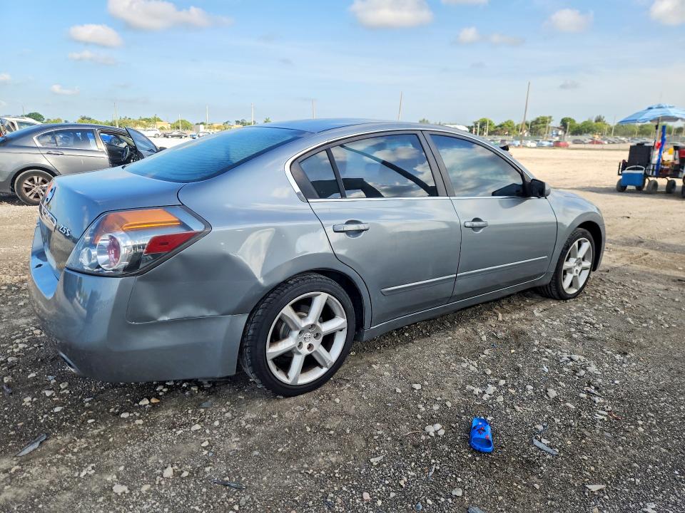 2009 Nissan Altima VIN 1N4AL21E69N413354 COPART salvage auction — REAR END, FL - CERT OF TITLE SLVG REBUILDABLE, sold $450 on 2026-07-30 (photo 3)