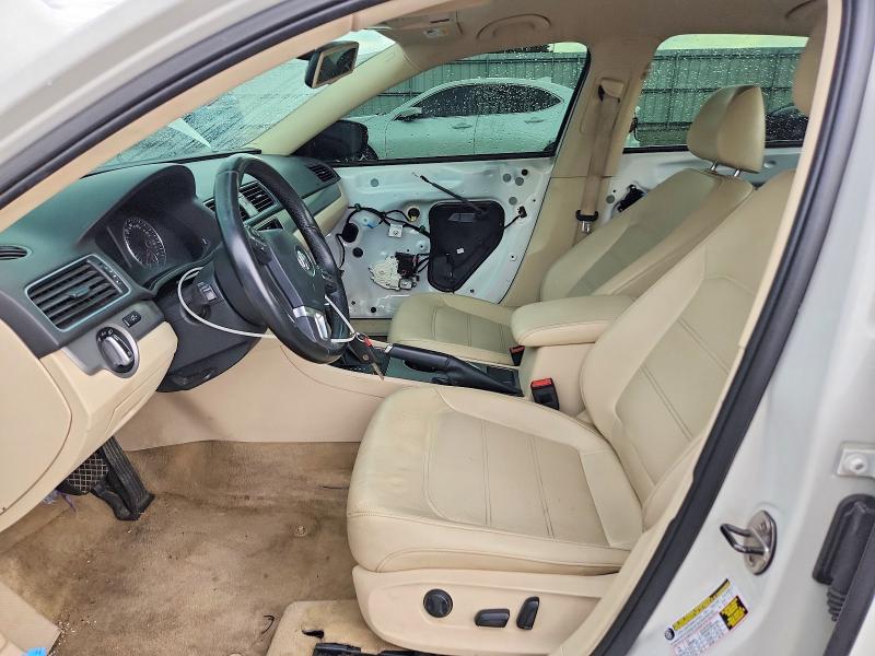 2014 Volkswagen Passat VIN 1VWBT7A3XEC053874 COPART salvage auction — FRONT END, Co - Certificate Of Title, sold $475 on 2026-08-10 (photo 7)