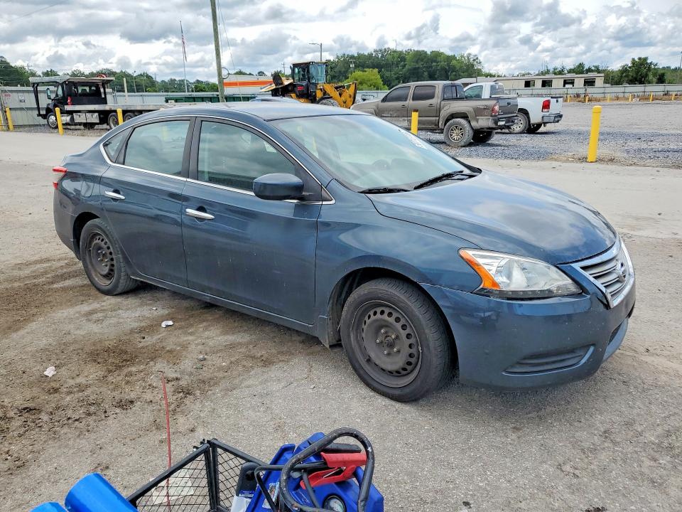 2015 Nissan Sentra VIN 3N1AB7AP0FL689765 COPART salvage auction — NORMAL WEAR, AL - CERTIFICATE OF TITLE, sold $225 on 2026-07-09 (photo 4)
