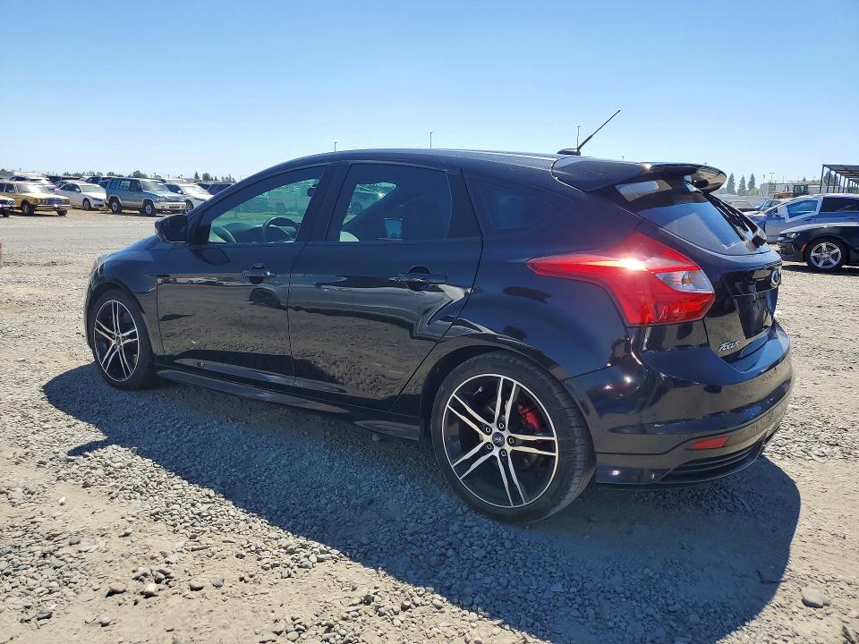 2014 Ford Focus VIN 1FADP3L94EL402625 COPART salvage auction — NORMAL WEAR, Mt - Dis/Dlr/Exp Only Clean Title (P), sold $2,050 on 2026-07-02 (photo 2)
