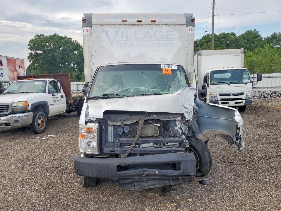 2019 Ford E-350 VIN 1FDWE3FS8KDC32925 COPART salvage auction — FRONT END, Al - Cert Of Title-Salvage Title, sold $2,650 on 2026-07-30 (photo 5)