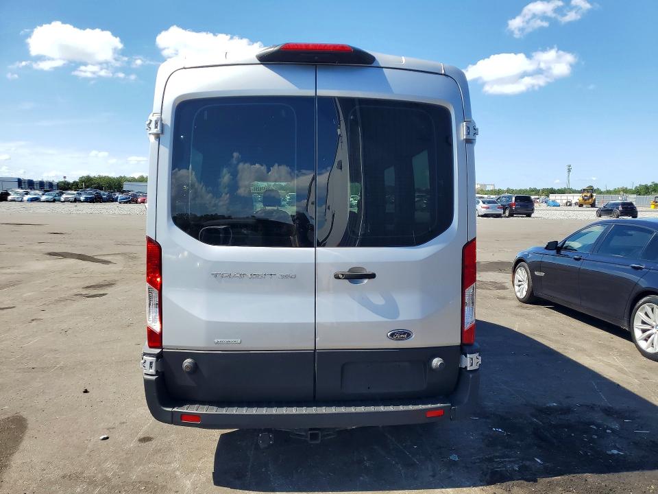 2020 Ford Transit VIN 1FDAX2CG8LKA20893 COPART salvage auction — NORMAL WEAR, Fl - Certificate Of Title (P), sold $1,050 on 2026-07-20 (photo 6)