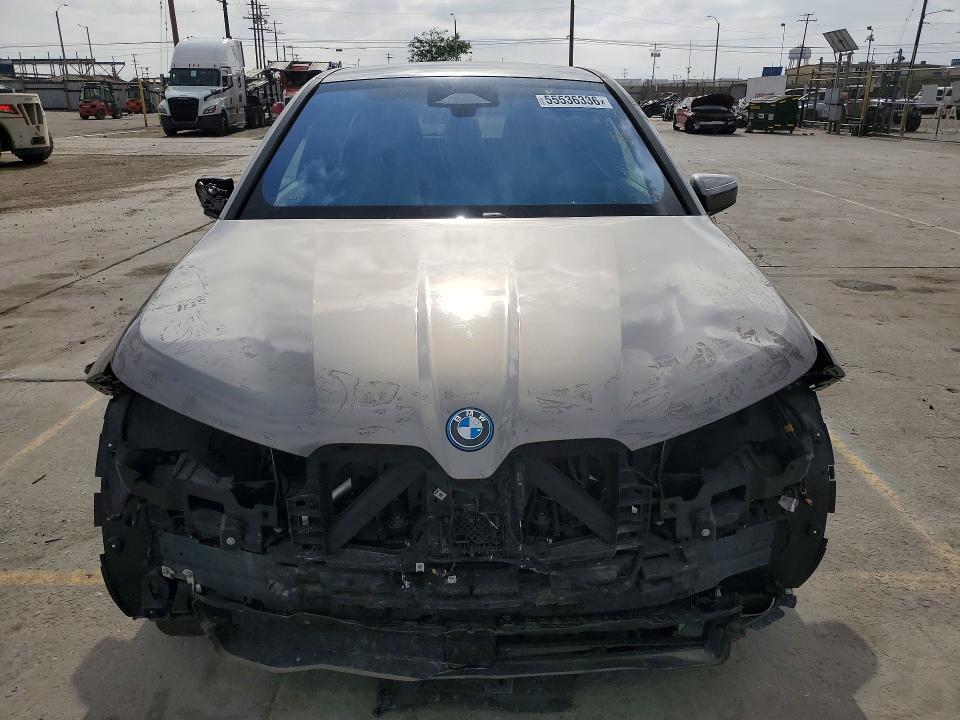 2024 BMW Ix VIN WB523CF03RCR15800 COPART salvage auction — STRIPPED, Ca - Dis/Dlr/Exp Only Clean Title, sold $19,400 on 2026-07-17 (photo 5)