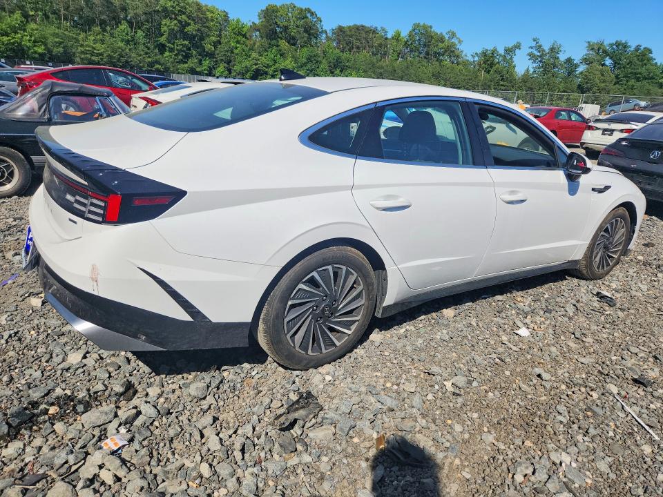 2025 Hyundai Sonata VIN KMHL34JJ1SA121499 COPART salvage auction — FRONT END, Md - Cert Of Salvage > 75% Damage, sold $11,800 on 2026-07-31 (photo 3)