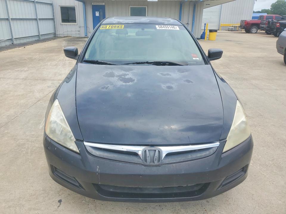 2007 Honda Accord VIN JHMCM56317C020944 COPART salvage auction — MINOR DENT/SCRATCHES, Ms - Cert Of Title-Rebuilt, sold $950 on 2026-07-06 (photo 5)