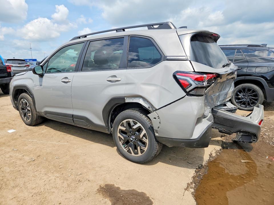 2025 Subaru VIN JF2SLDBC8SH503747 COPART salvage auction — REAR END, Oh - Cert Of Title-Salvage, sold $4,850 on 2026-07-31 (photo 2)