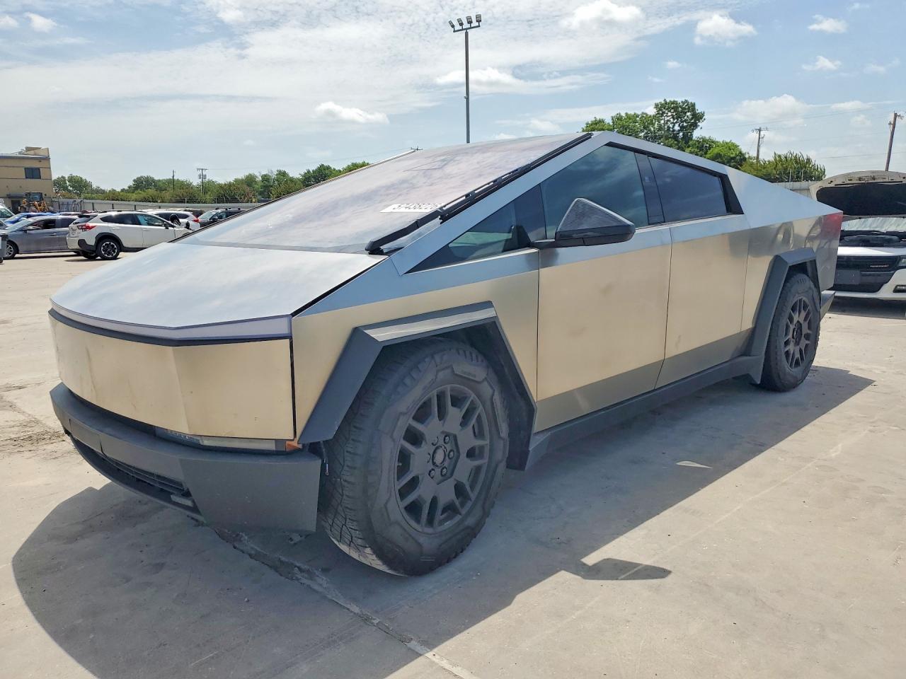 2025 Tesla Cybertruck VIN 7G2CEHEE2SA061608 — COPART salvage auction photo
