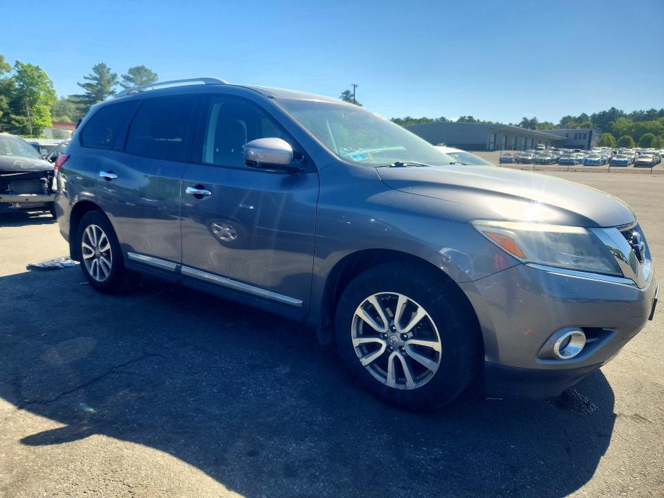 2016 Nissan Pathfinder VIN 5N1AR2MM6GC636378 COPART salvage auction — MINOR DENT/SCRATCHES, Ri - Certificate Of Title, sold $1,500 on 2026-07-02 (photo 4)
