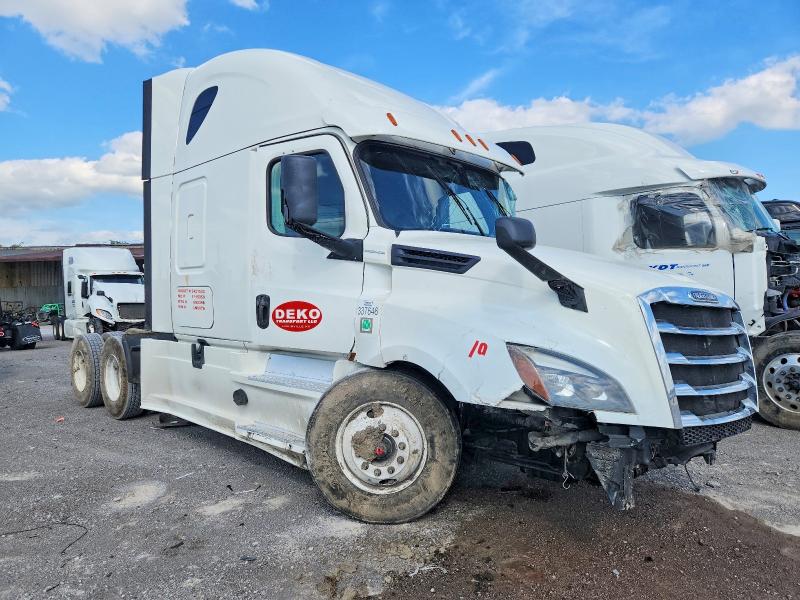 2020 Freightliner Cascadia 126 VIN 3AKJHHDR9LSLN0876 COPART salvage auction — FRONT END, TN - SALVAGE CERTIFICATE, sold $7,100 on 2026-07-16 (photo 1)