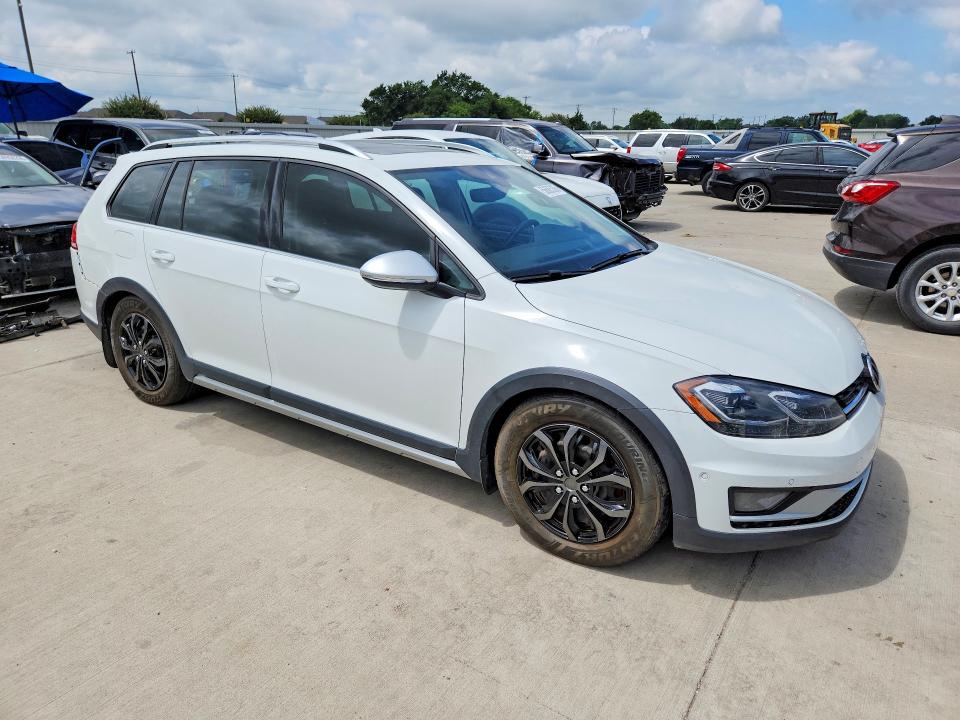 2018 Volkswagen VIN 3VWH17AU9JM756996 COPART salvage auction — REAR END, Tx - Salvage Vehicle Title, sold $3,750 on 2026-08-10 (photo 4)