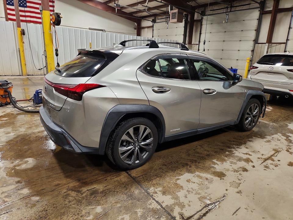 2020 Lexus Ux VIN JTHE9JBH3L2032677 COPART salvage auction — FRONT END, Pa - Certificate Of Salvage, sold $9,200 on 2026-07-07 (photo 3)