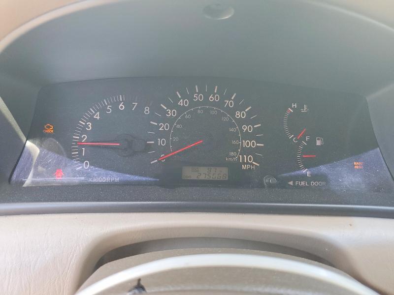 2005 Toyota Corolla VIN 1NXBR32E75Z498301 COPART salvage auction — VANDALISM, CA - SALVAGE CERTIFICATE, sold $1,200 on 2026-07-02 (photo 9)