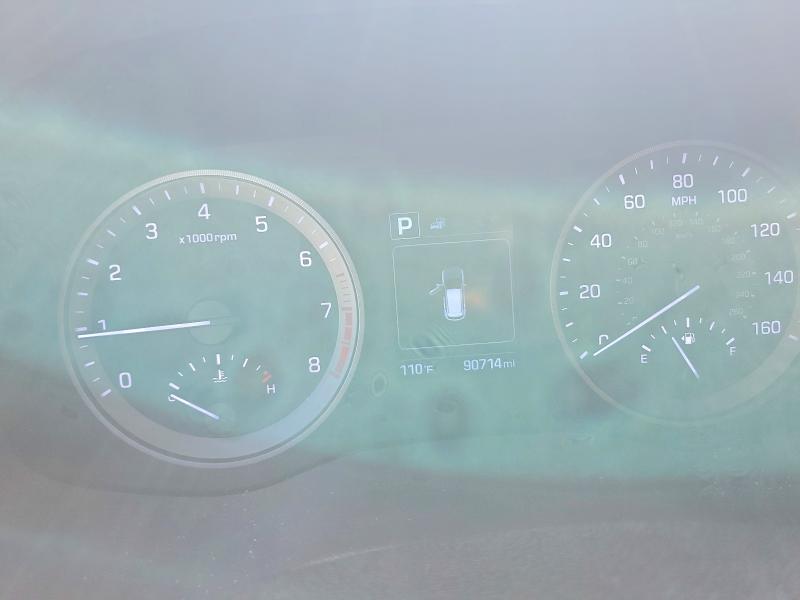 2017 Hyundai Tucson VIN KM8J3CA28HU329509 COPART salvage auction — FRONT END, Pa - Certificate Of Salvage, sold $2,900 on 2026-07-10 (photo 9)