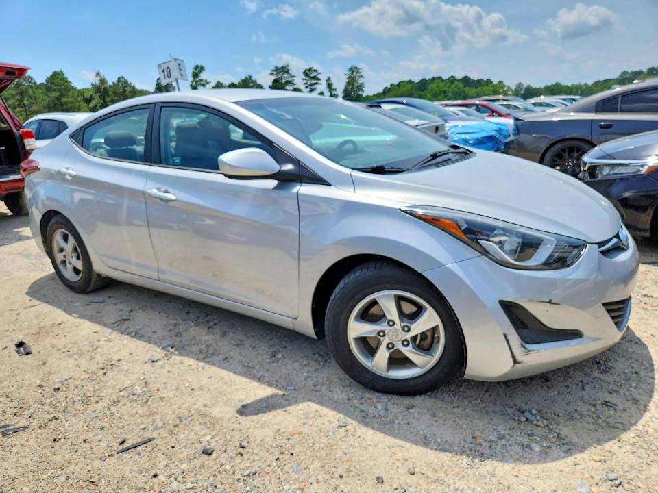 2014 Hyundai Elantra VIN KMHDH4AE9EU218588 COPART salvage auction — VANDALISM, VA - CERT OF TITLE - SALVAGE, sold $925 on 2026-07-28 (photo 4)