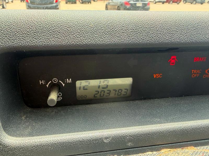2004 Toyota Scion VIN JTLKT334640161379 COPART salvage auction — HAIL, Ok - Certificate Of Title (P), sold $1,150 on 2026-07-07 (photo 8)