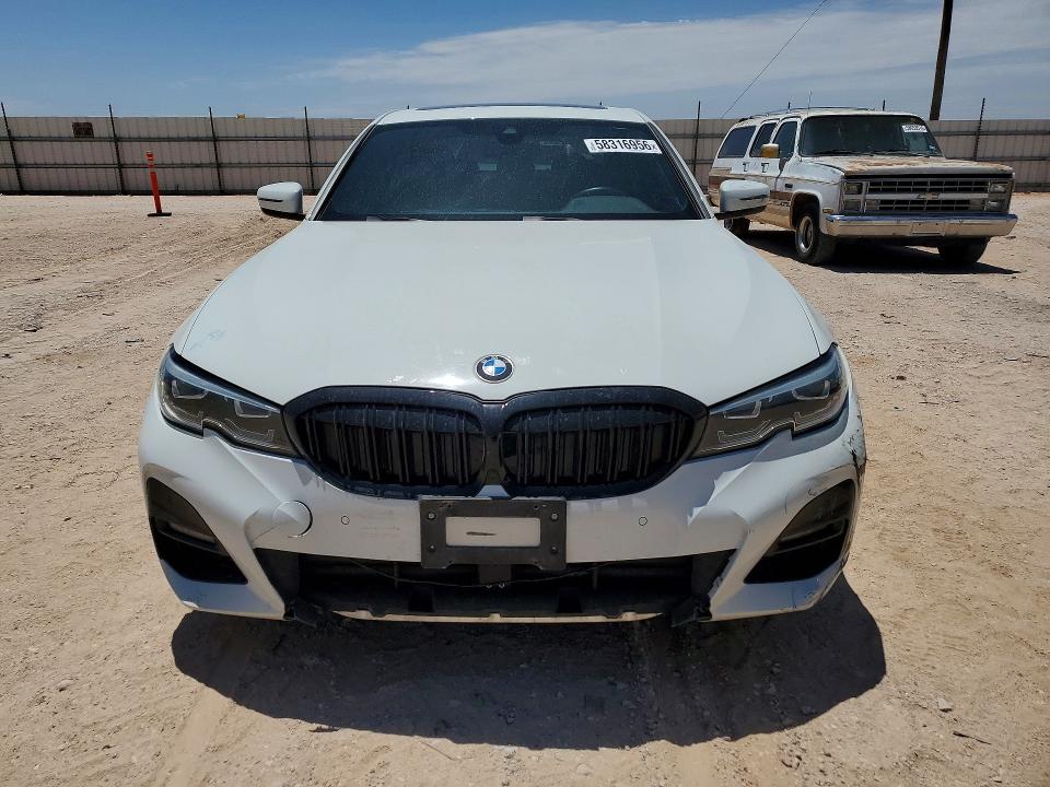 2019 BMW VIN WBA5R1C53KAK11065 COPART salvage auction — SIDE, Tx - Salvage Vehicle Title, sold $11,800 on 2026-07-15 (photo 5)