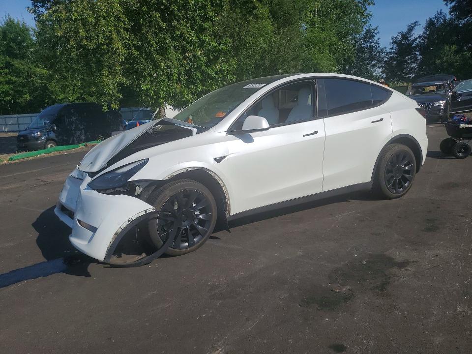 2022 Tesla VIN 7SAYGDEEXNF517330 COPART salvage auction — FRONT END, Or - Salvage Title Certificate, sold $125 on 2026-07-29 (photo 1)