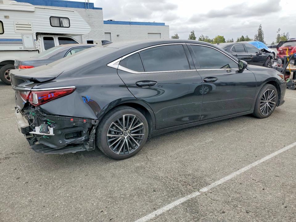 2024 Lexus ES VIN 58ADA1C13RU044528 COPART salvage auction — REAR END, Ca - Salvage Certificate, sold $14,800 on 2026-08-25 (photo 3)