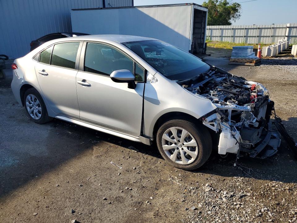2025 Toyota Corolla VIN JTDBCMFE5SJ042378 COPART salvage auction — FRONT END, Fl - Cert Of Title Slvg Rebuildable, sold $7,700 on 2026-07-10 (photo 4)