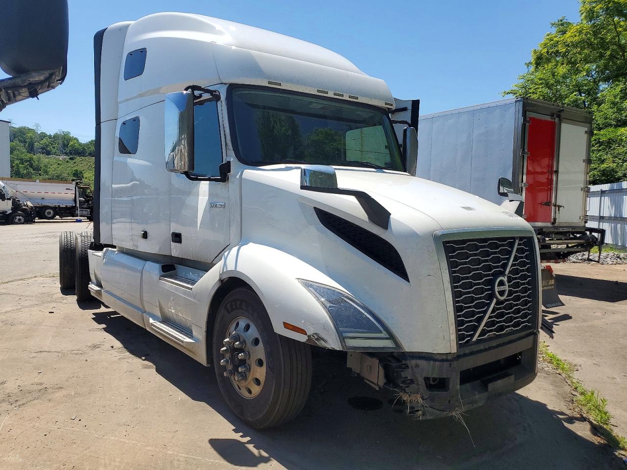 2021 Volvo Vn VIN 4V4NC9EH6MN270511 COPART salvage auction — Front End, PA - CERTIFICATE OF SALVAGE, sold $12,700 on 2026-06-18 (photo 1)