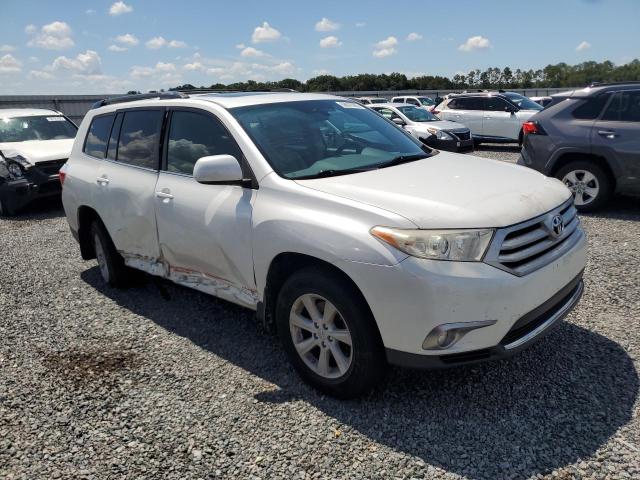2013 Toyota VIN 5TDBK3EH8DS223103 COPART salvage auction — SIDE, Fl - Cert Of Title Slvg Rebuildable, sold $80 on 2026-07-24 (photo 4)