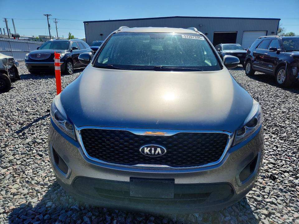 2016 Kia Sorento VIN 5XYPGDA55GG063451 COPART salvage auction — REAR END, Wi - Certificate Of Title, sold $2,050 on 2026-07-27 (photo 5)