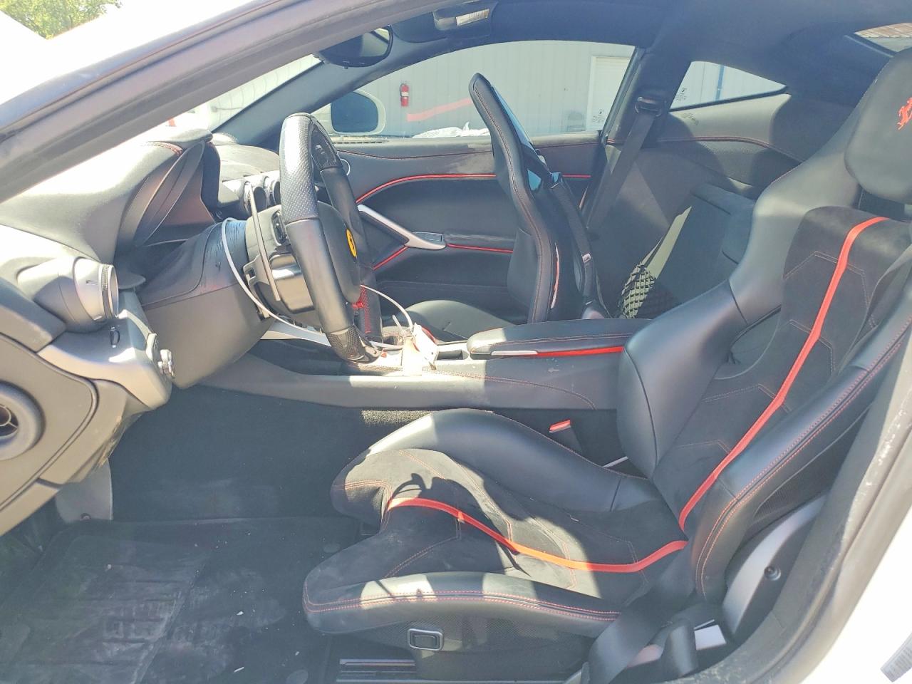 2014 Ferrari F12 Berlinetta VIN ZFF74UFA5E0198254 COPART salvage auction — Front End, OH - CERT OF TITLE-SALVAGE, sold $196,000 on 2026-08-07 (photo 7)