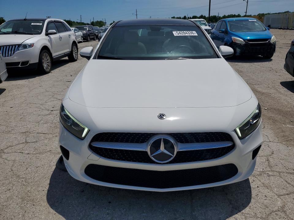 2020 Mercedes-benz A-klasse VIN W1K3G4FB4LJ224126 COPART salvage auction — NORMAL WEAR, In - Cert Of Title-Salvage Title, sold $11,700 on 2026-07-10 (photo 5)
