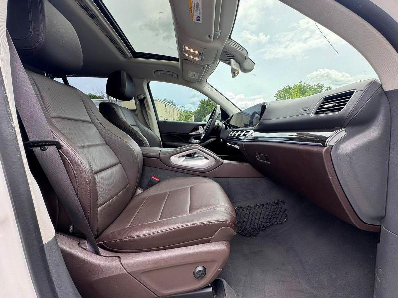 2020 Mercedes-benz Gls-class VIN 4JGFF5KE1LA075993 COPART salvage auction — NORMAL WEAR, TX - CERTIFICATE OF TITLE (P), sold $22,400 on 2026-07-10 (photo 5)