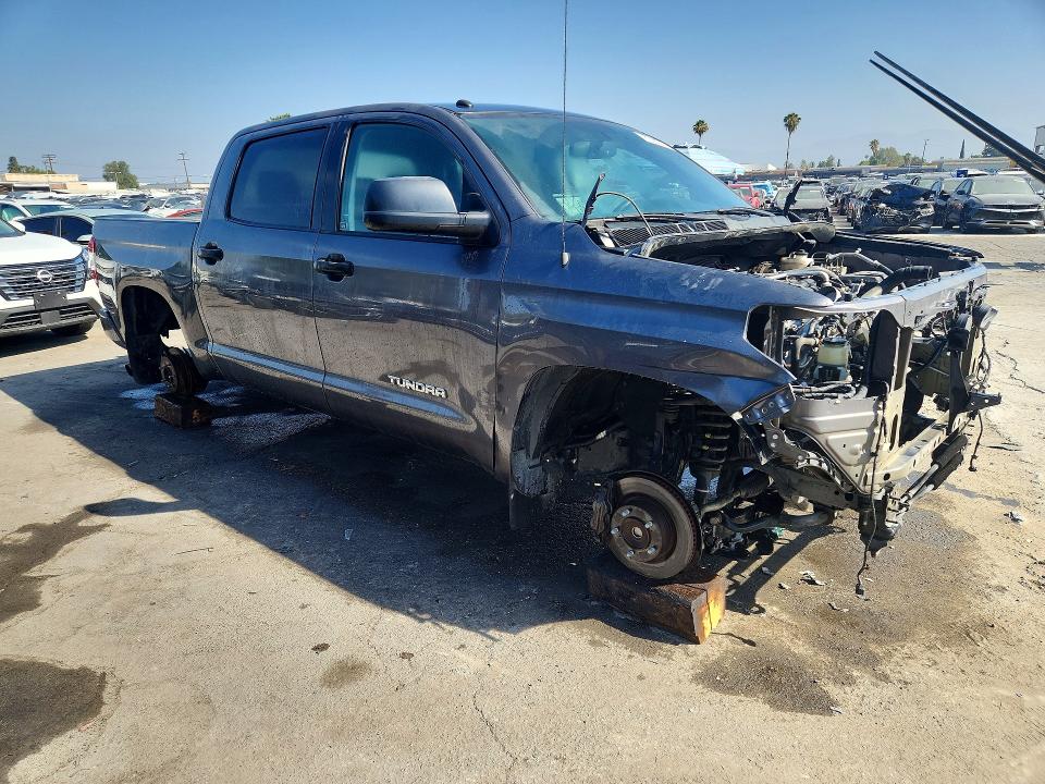 2017 Toyota Tundra VIN 5TFEM5F16HX112070 COPART salvage auction — STRIPPED, CA - CERTIFICATE OF TITLE, sold $4,850 on 2026-07-21 (photo 4)