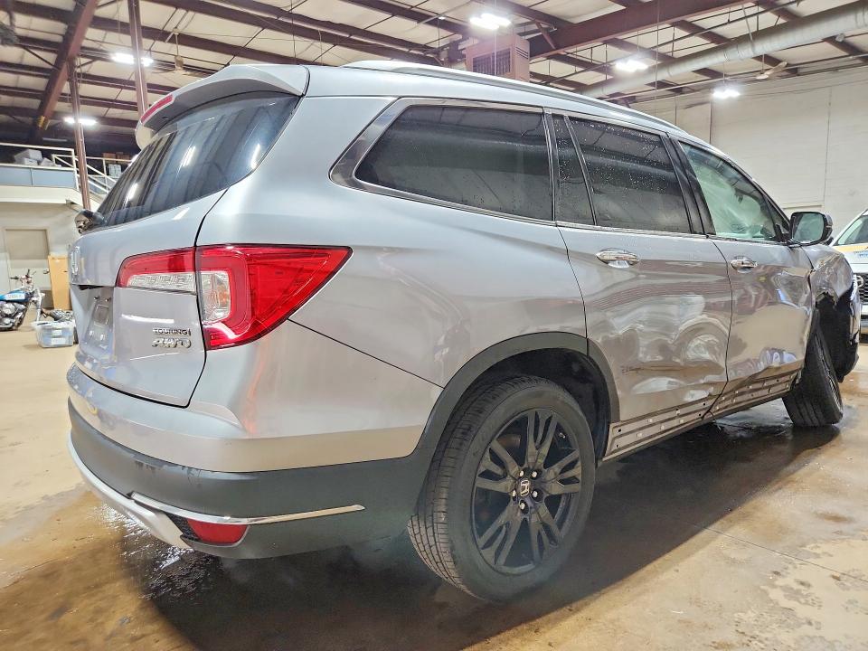 2020 Honda Pilot VIN 5FNYF6H68LB011489 COPART salvage auction — FRONT END, CT - CERTIFICATE OF TITLE, sold $2,300 on 2026-07-07 (photo 3)
