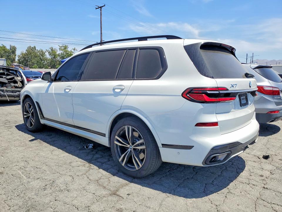 2023 BMW X7 VIN 5UX23EM05P9P84249 COPART salvage auction — MINOR DENT/SCRATCHES, CA - CERTIFICATE OF TITLE (P), sold $41,250 on 2026-07-27 (photo 2)