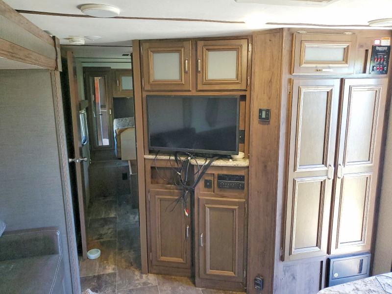 2018 Keys Passport VIN 4YDT33526JD416786 COPART salvage auction — WATER/FLOOD, KY - CERT OF TITLE-SALVAGE WATER, sold $1,650 on 2026-07-30 (photo 5)