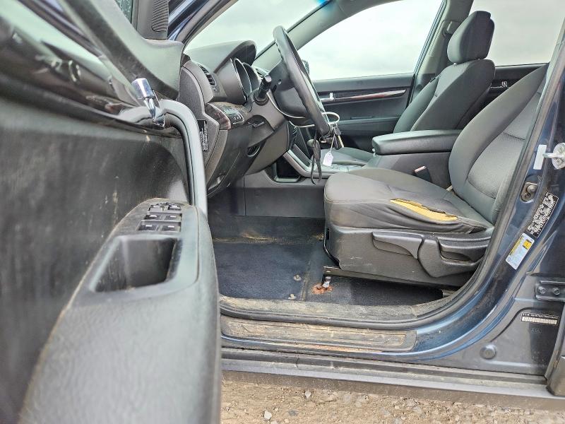 2011 Kia Sorento VIN 5XYKT4A17BG154832 COPART salvage auction — MINOR DENT/SCRATCHES, Mi - Certificate Of Title, sold $175 on 2026-07-23 (photo 7)