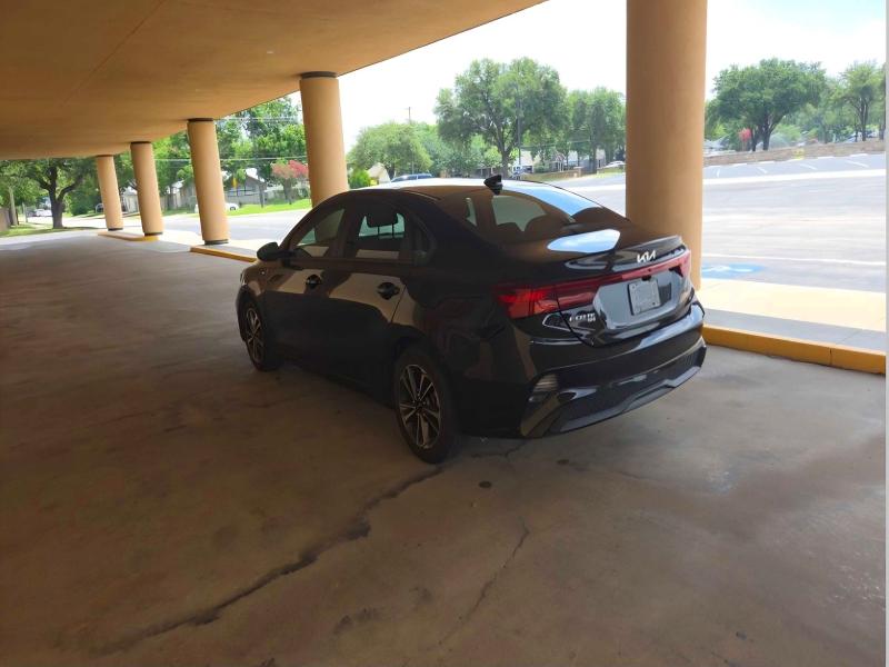2022 Kia Forte VIN 3KPF24AD9NE451343 COPART salvage auction — NORMAL WEAR, Tx - Certificate Of Title (P), sold $10,000 on 2026-07-02 (photo 3)