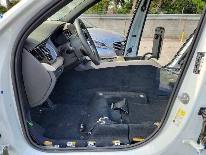 2025 Volvo Xc90 VIN YV4H60PB8S1392115 COPART salvage auction — STRIPPED, CA - SALVAGE CERTIFICATE, sold $6,100 on 2026-07-28 (photo 7)