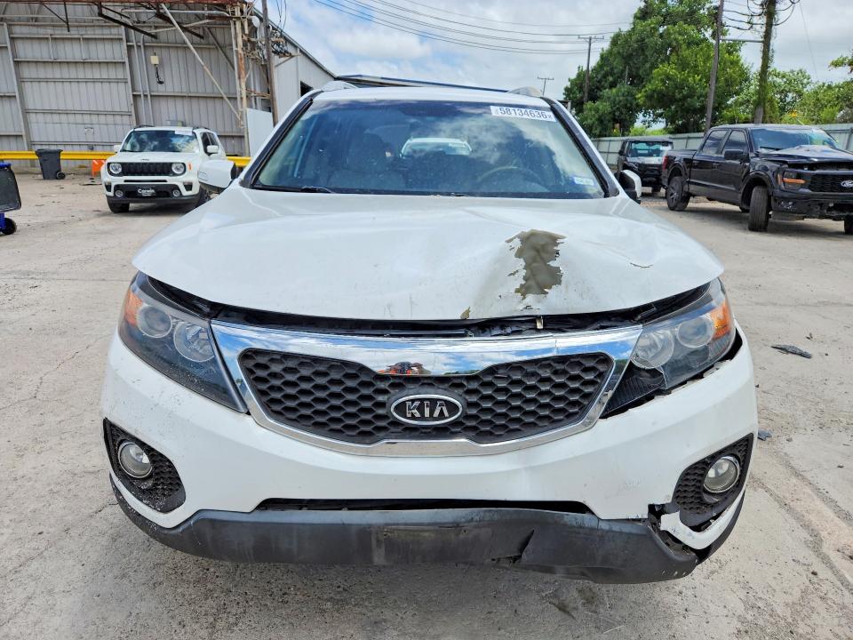 2011 Kia Sorento VIN 5XYKT4A14BG137454 COPART salvage auction — REAR END, TX - SALVAGE VEHICLE TITLE (P), sold $525 on 2026-07-07 (photo 5)
