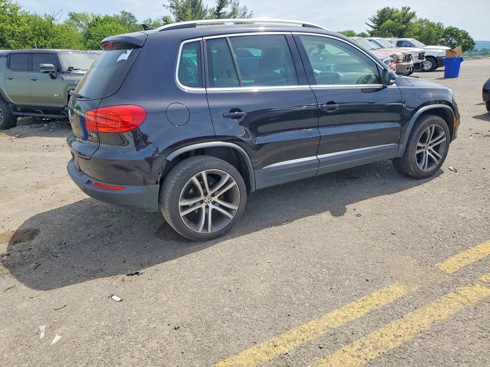 2017 Volkswagen Tiguan VIN WVGWV7AX5HK021177 COPART salvage auction — FRONT END, Pa - Cert Of Title, sold $2,750 on 2026-07-10 (photo 3)