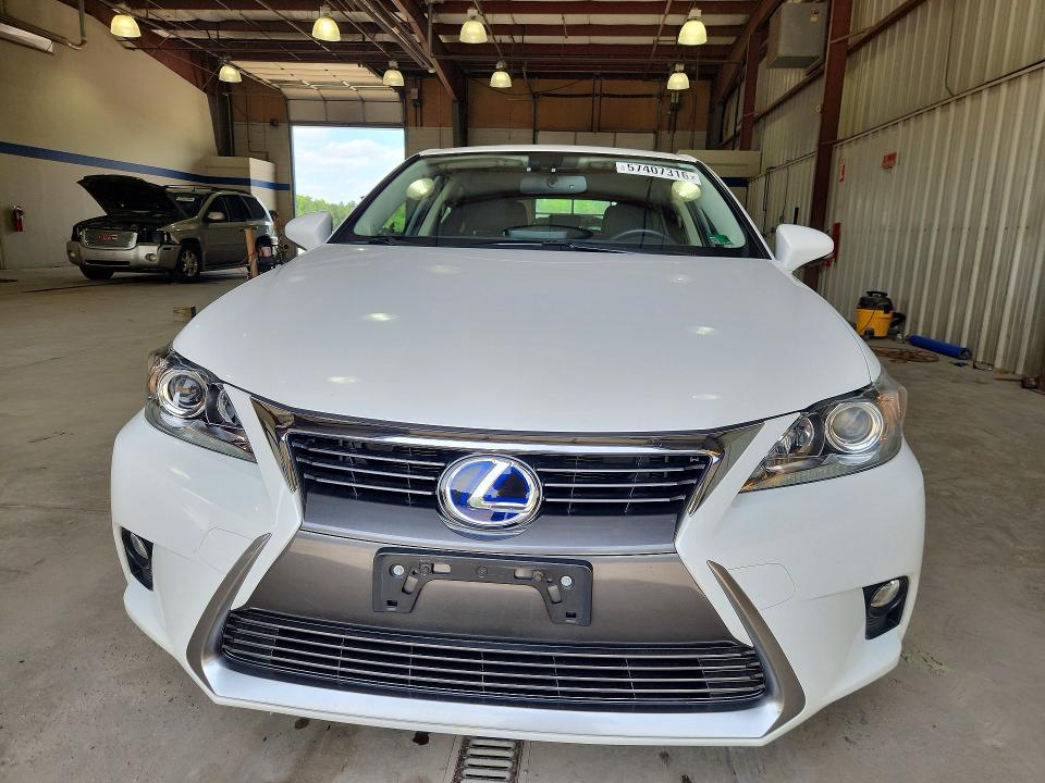 2014 Lexus Ct VIN JTHKD5BH2E2183862 COPART salvage auction — REAR END, Va - Cert Of Title - Salvage, sold $7,600 on 2026-07-02 (photo 5)