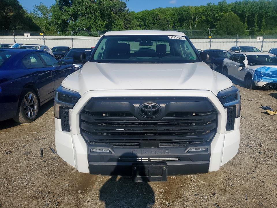 2023 Toyota Tundra VIN 5TFLA5AB5PX020303 COPART salvage auction — REAR END, Va - Cert Of Title - Salvage, sold $200 on 2026-07-21 (photo 5)