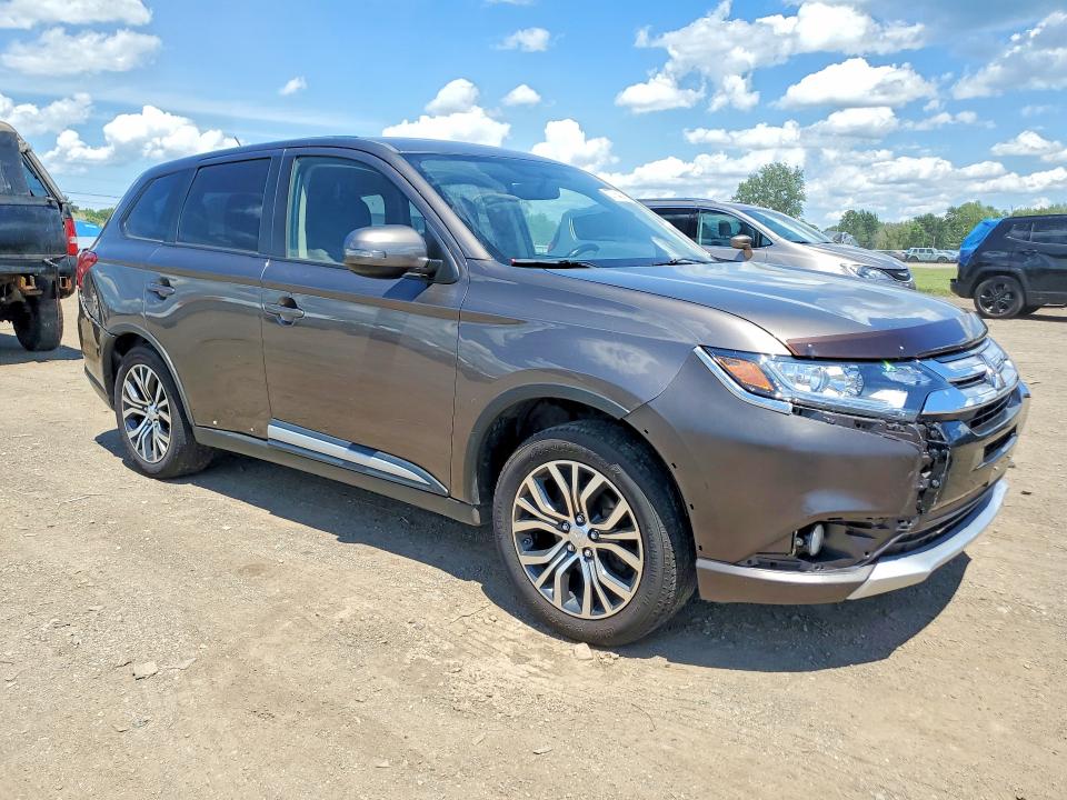 2016 Mitsubishi Outlander VIN JA4AZ3A30GZ055097 COPART salvage auction — MECHANICAL, Oh - Certificate Of Title, sold $2,600 on 2026-07-23 (photo 4)