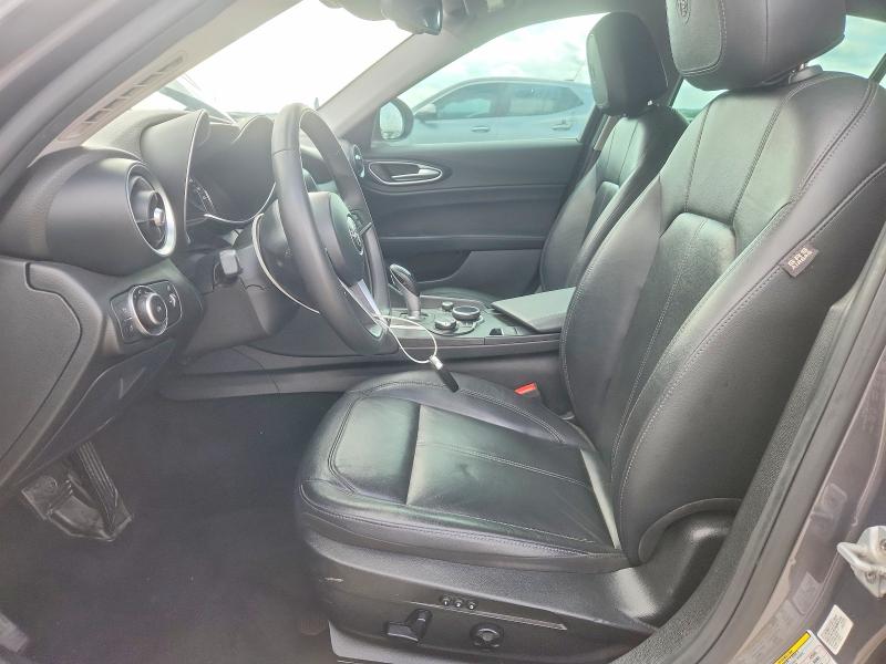 2017 Alfa romeo Giulia VIN ZARFAEBN5H7556407 COPART salvage auction — FRONT END, Tx - Salvage Vehicle Title, sold $175 on 2026-07-30 (photo 7)