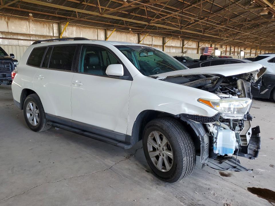 2013 Toyota Highlander VIN 5TDBK3EH9DS242033 COPART salvage auction — FRONT END, Az - Cert Of Title - Salvage, sold $1,500 on 2026-07-20 (photo 4)