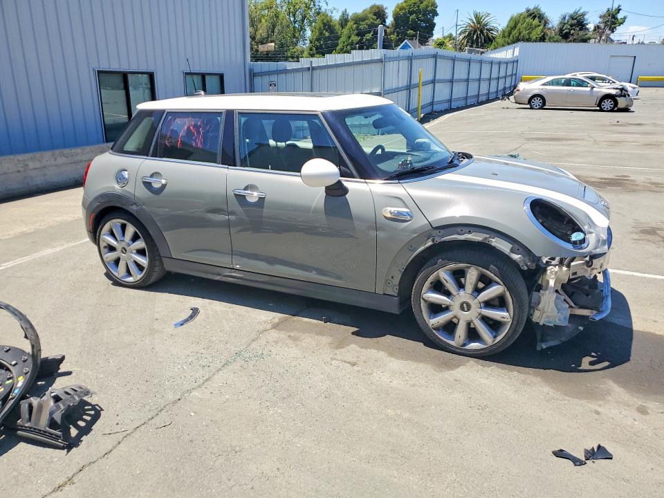 2015 Mini Cooper VIN WMWXU3C57F2B59395 COPART salvage auction — FRONT END, Ca - Salvage Certificate, sold $650 on 2026-07-31 (photo 4)