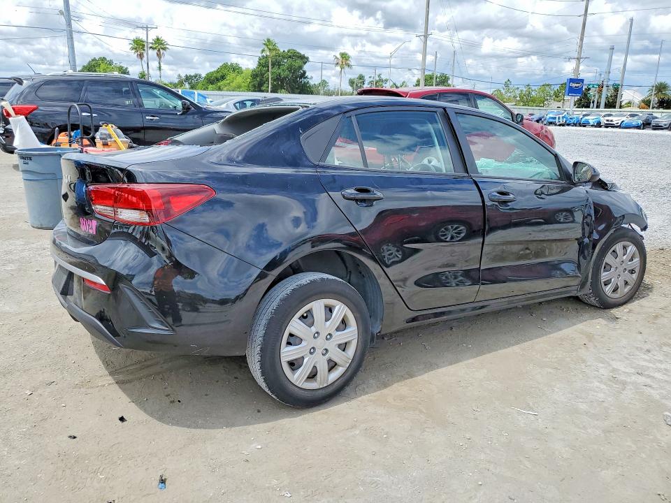 2023 Kia VIN 3KPA24AD9PE519928 COPART salvage auction — ROLLOVER, Fl - Certificate Of Destruction, sold $525 on 2026-07-31 (photo 3)