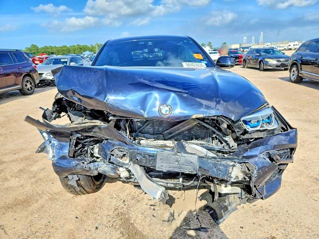 2022 BMW X6 VIN 5UXCY6C01N9L58858 COPART salvage auction — FRONT END, TX - SALVAGE VEHICLE TITLE, sold $400 on 2026-07-21 (photo 5)