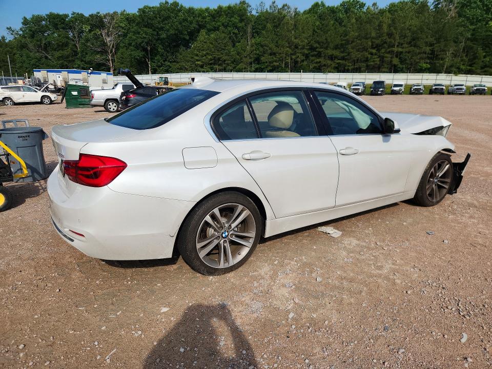 2016 BMW 3er VIN WBA8E3G55GNU00458 COPART salvage auction — FRONT END, Va - Certificate Of Title, sold $575 on 2026-07-13 (photo 3)