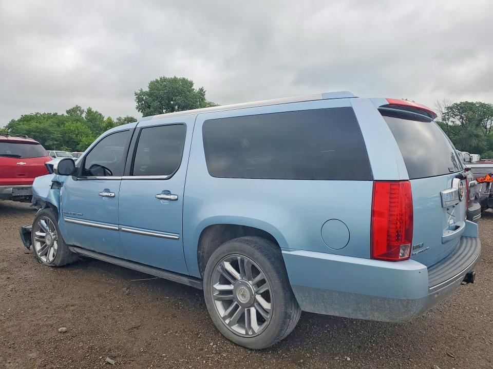 2011 Cadillac Escalade VIN 1GYS4KEF8BR260418 COPART salvage auction — FRONT END, IA - CERT OF TITLE-SALVAGE TITLE, sold $1,700 on 2026-07-31 (photo 2)